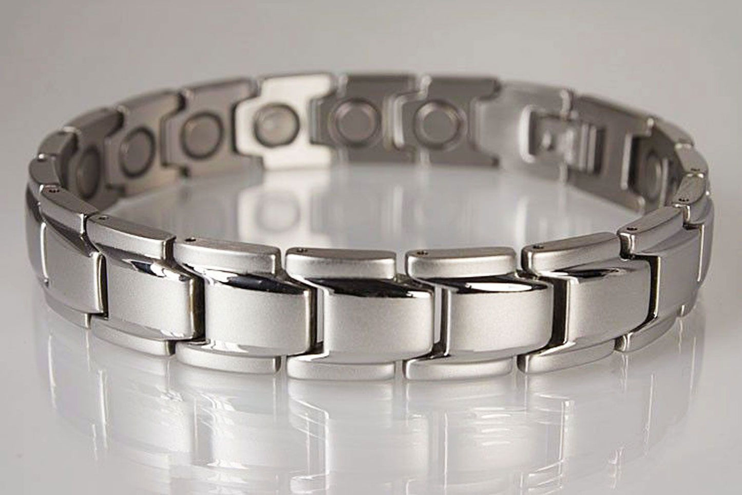 High-Power Magnetarmband 8262 – 18 x 4000 Gauss – Edelstahl (Silber, Gold, Rosé & Schwarz)